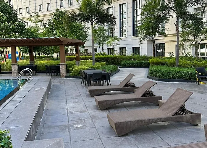 Naia Terminal 3 81 Newport Blvd Cluster 4-7b By Rechelle Nunag *