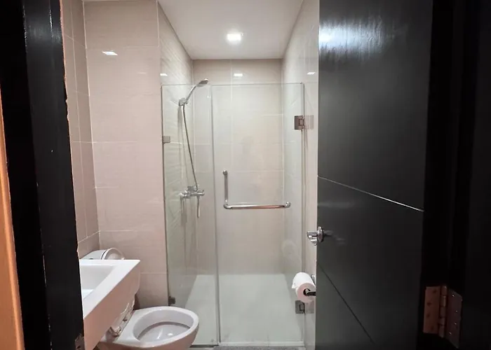 Apartamento Naia Terminal 3 81 Newport Blvd Cluster 4-7b By Rechelle Nunag Manila