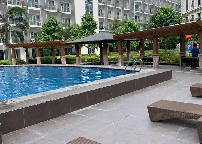 Naia Terminal 3 81 Newport Blvd Cluster 4-7b By Rechelle Nunag *